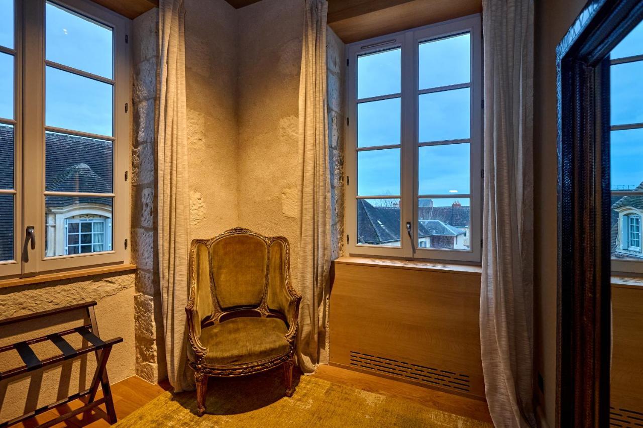 La Chapelle, Les Suites Du Palais, L'Unique 5 Etoiles De Nevers, Suite D'Exception, By Primo C0Nciergerie Экстерьер фото